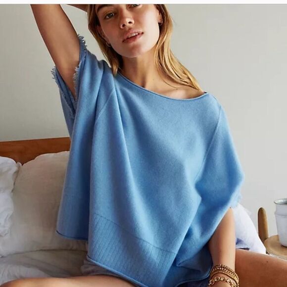 Anthropologie Lucia Cashmere Soft Sweater Tee Boxy Fringe Sleeve Baby Blue S - Picture 1 of 10